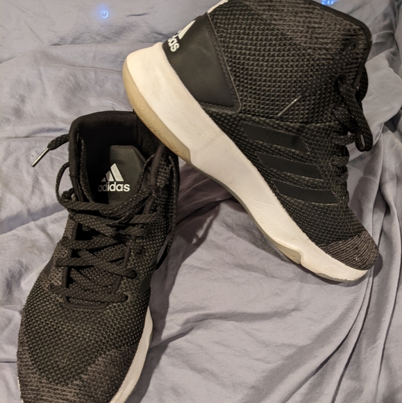 Adidas men's 8 1/2 sneaker - Picture 4 of 4